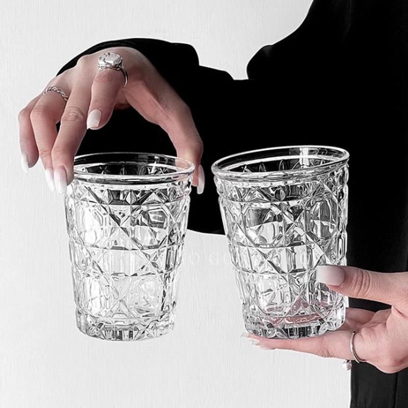 Wine Whiskey Beer - 빈티지 다이아몬드 패턴 서양 와인 잔,